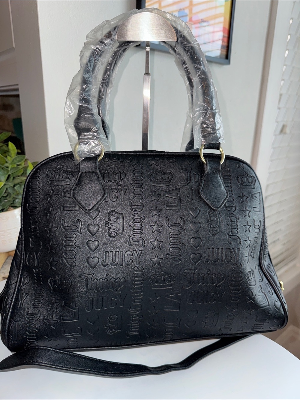 Juicy Couture Daydream Satchel - Picture 2 of 6